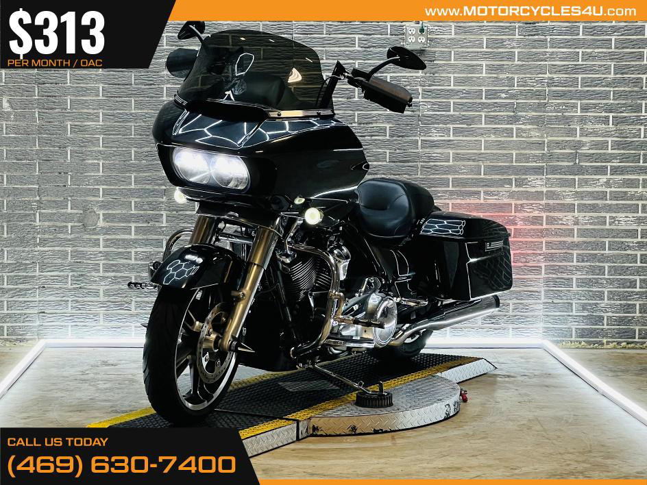 Road Glide®