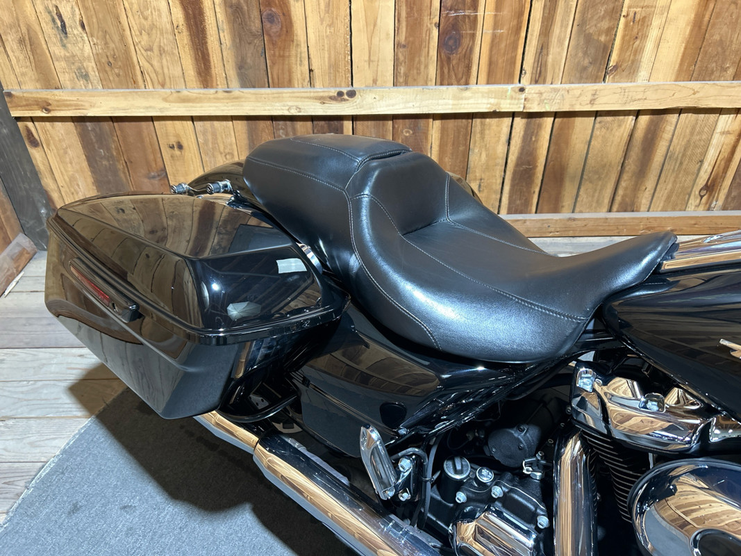 Road Glide®