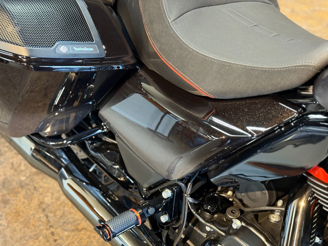 CVO® Road Glide®