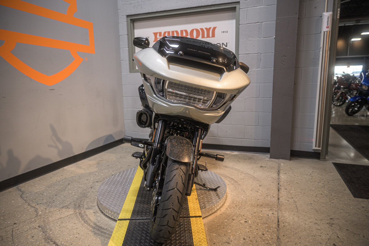 CVO® Road Glide® ST