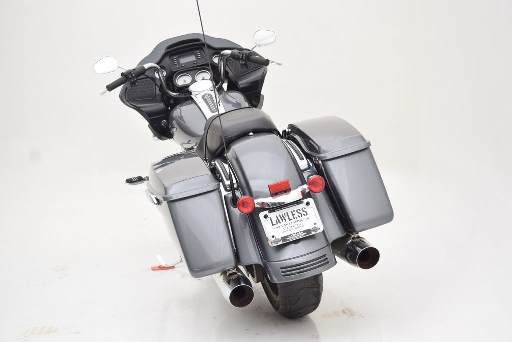 Road Glide®