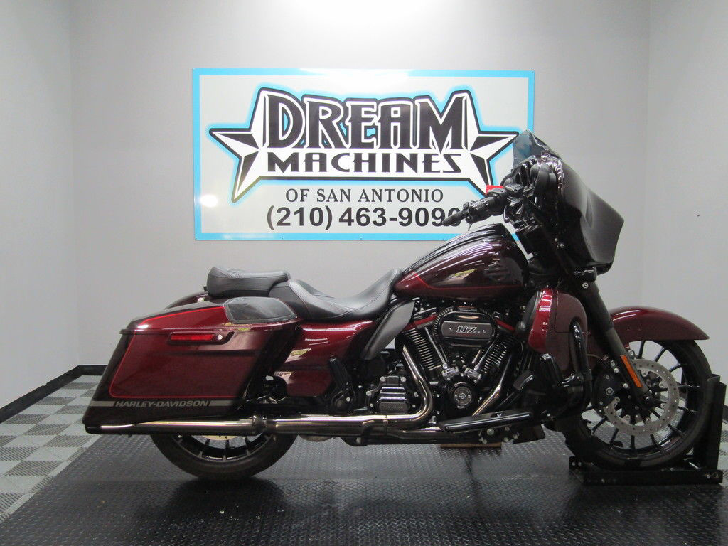 CVO® Street Glide®