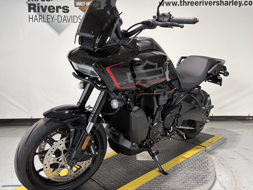 Pan America® 1250 ST