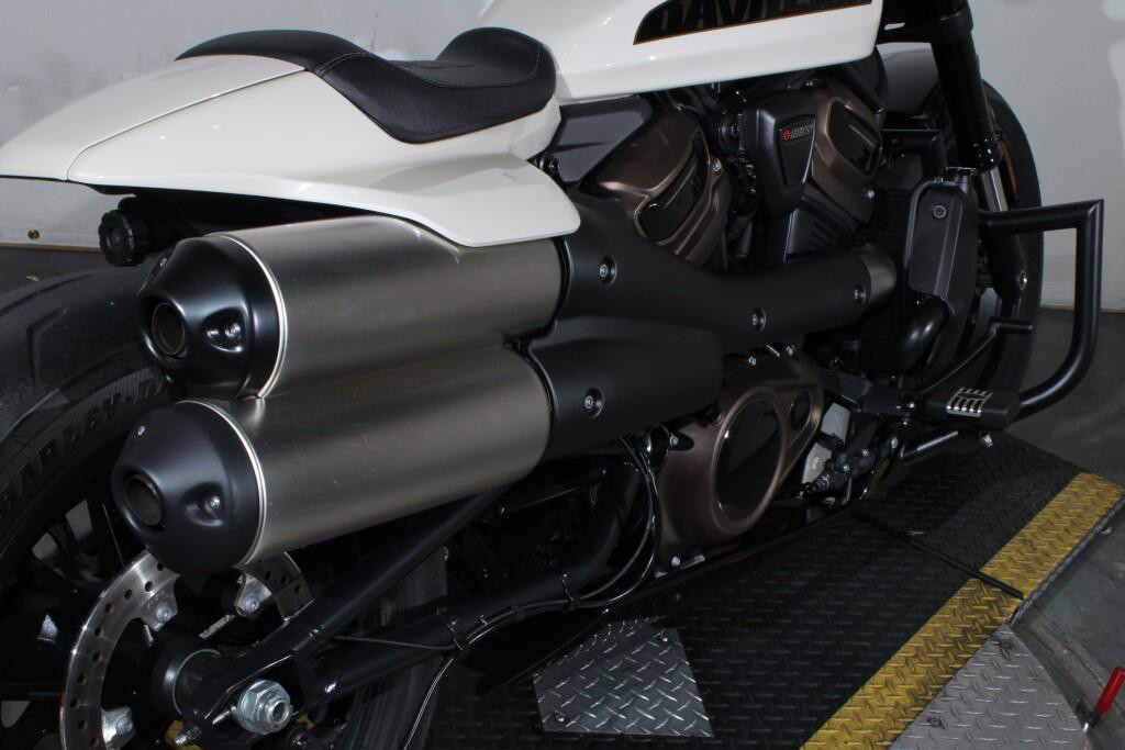 Sportster® S