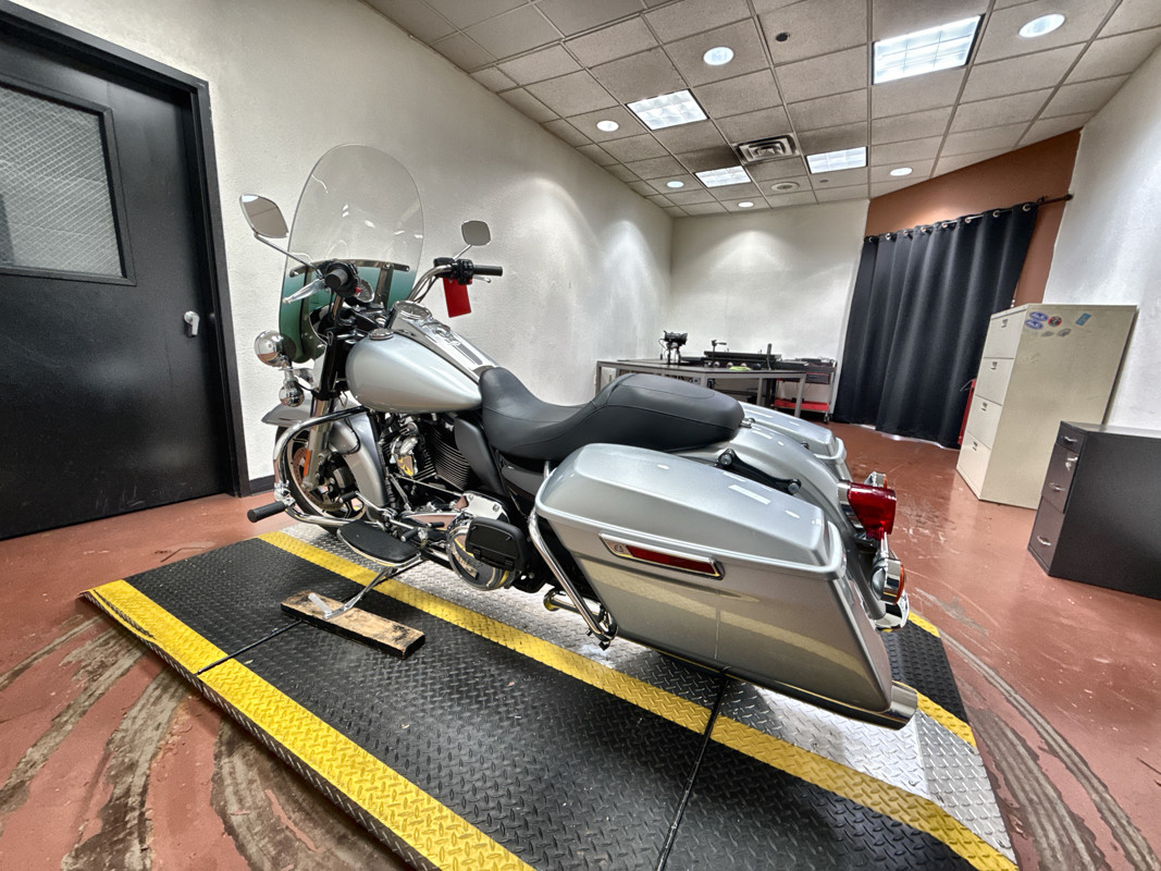 Road King Police