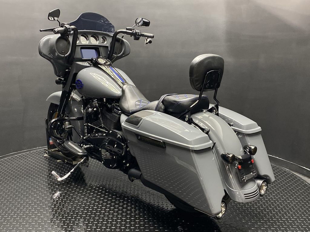 Street Glide® Special