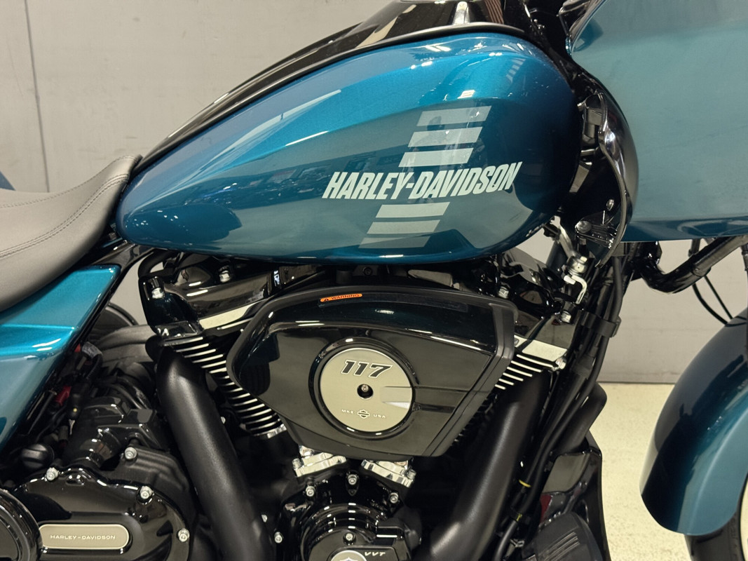 Road Glide® 3