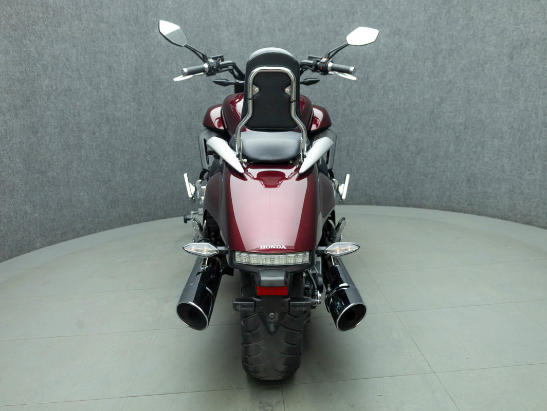 Gold Wing Valkyrie