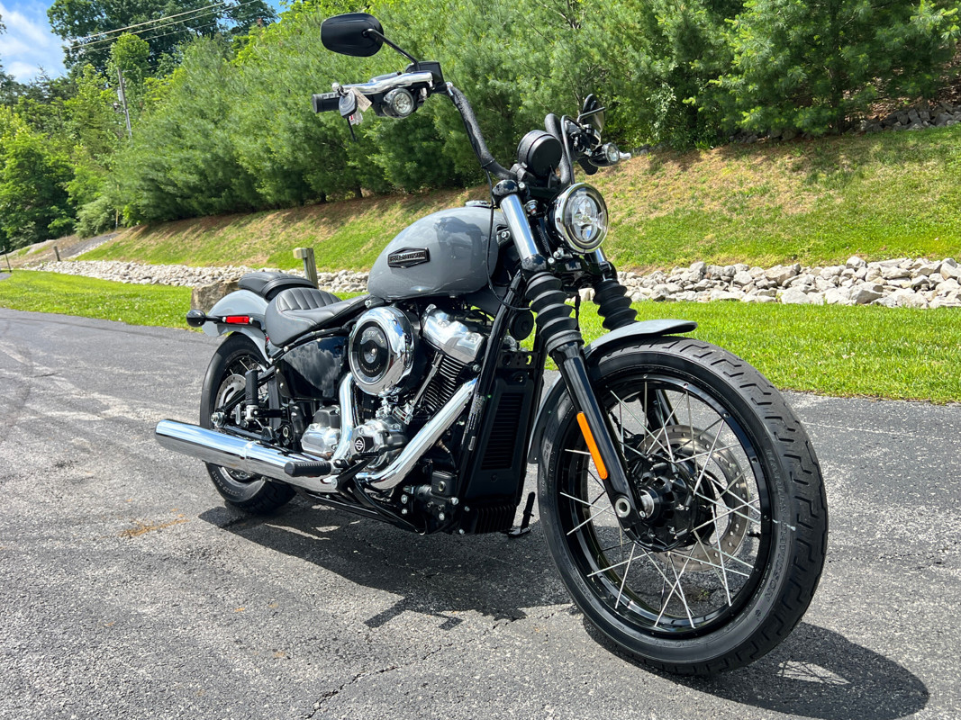 Street Bob®