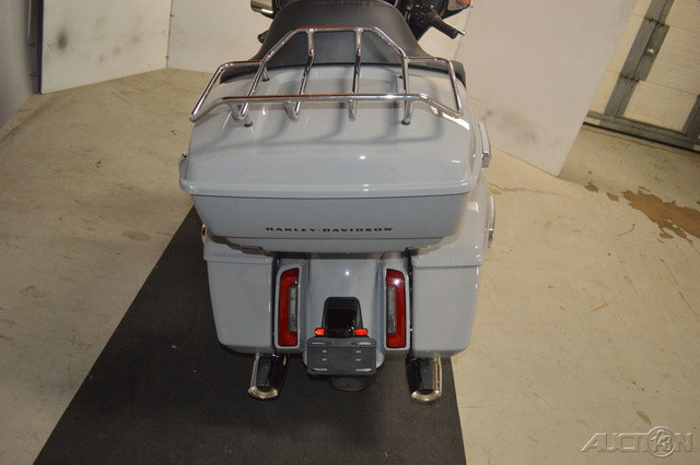 Street Glide® Ultra