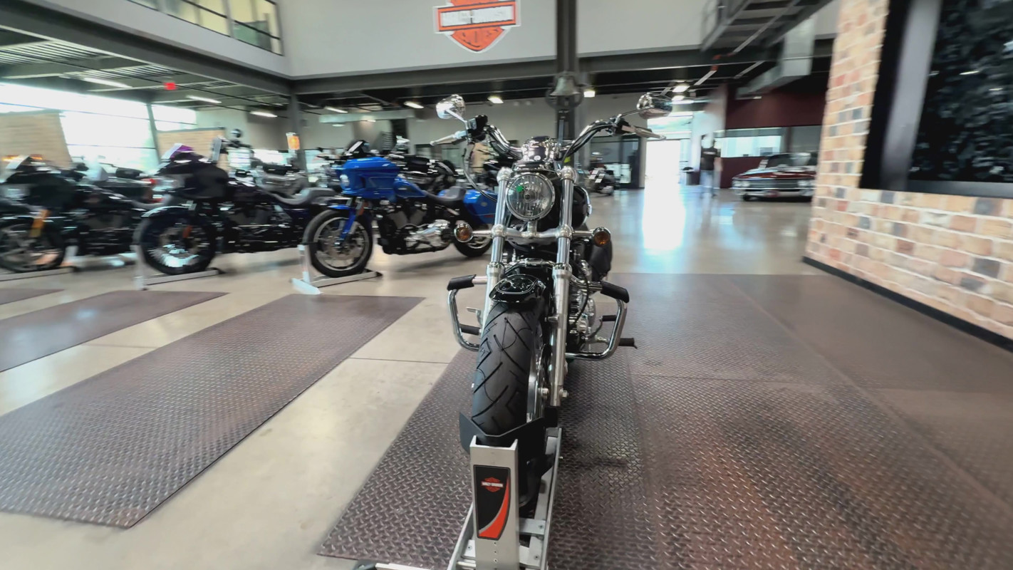 Sportster® 1200 Custom - H-D1 Factory Custom