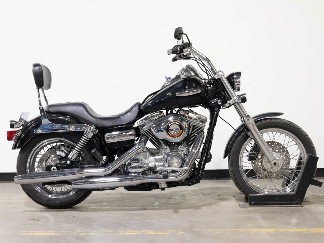 Dyna® Super Glide® Custom
