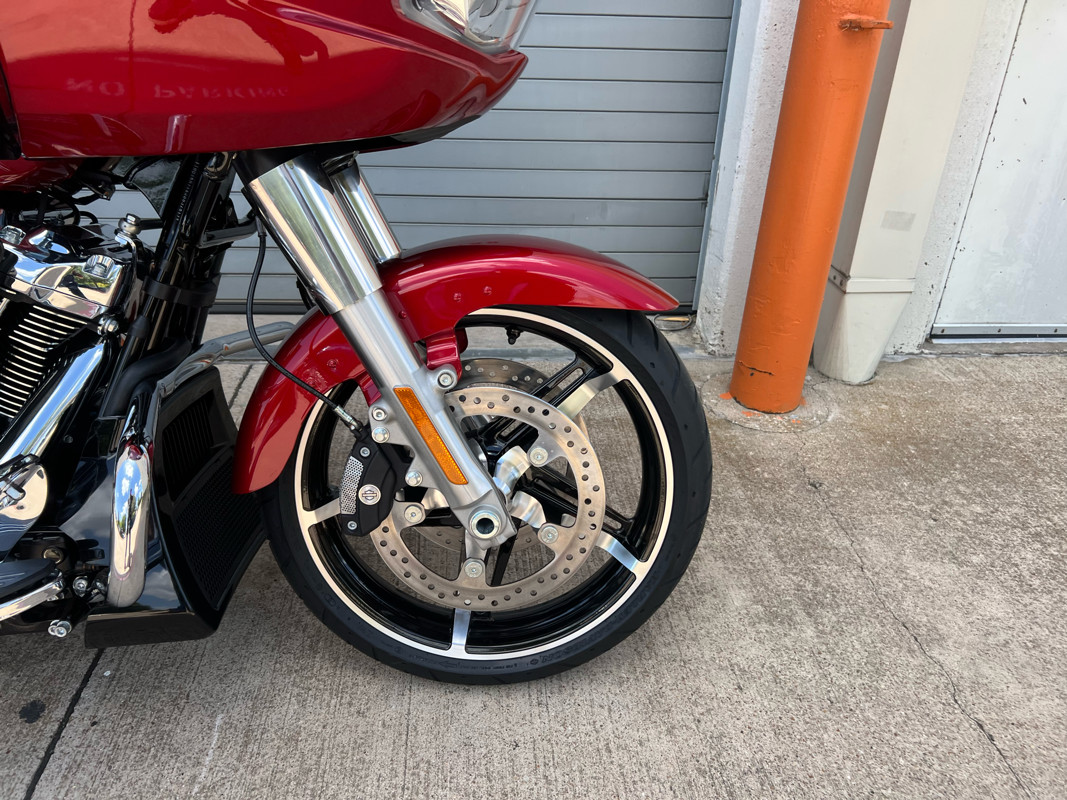 Road Glide®