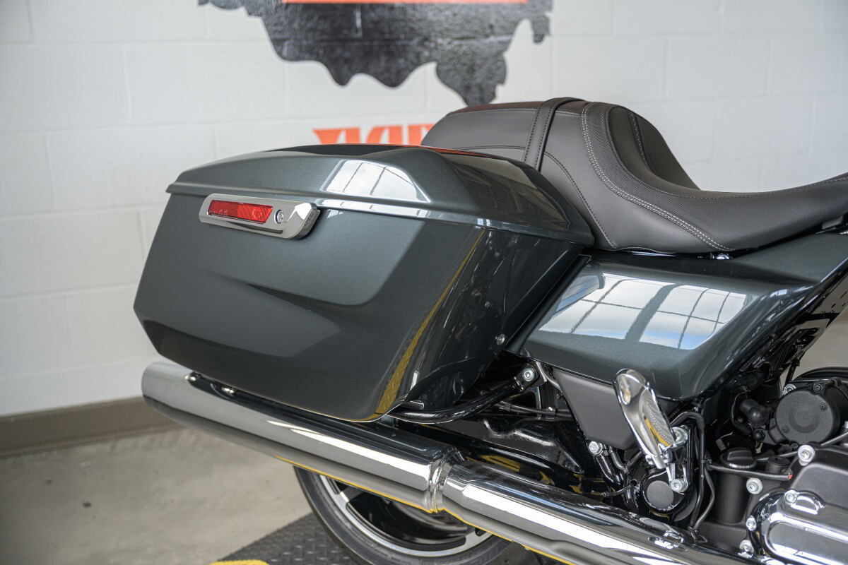 Road Glide®