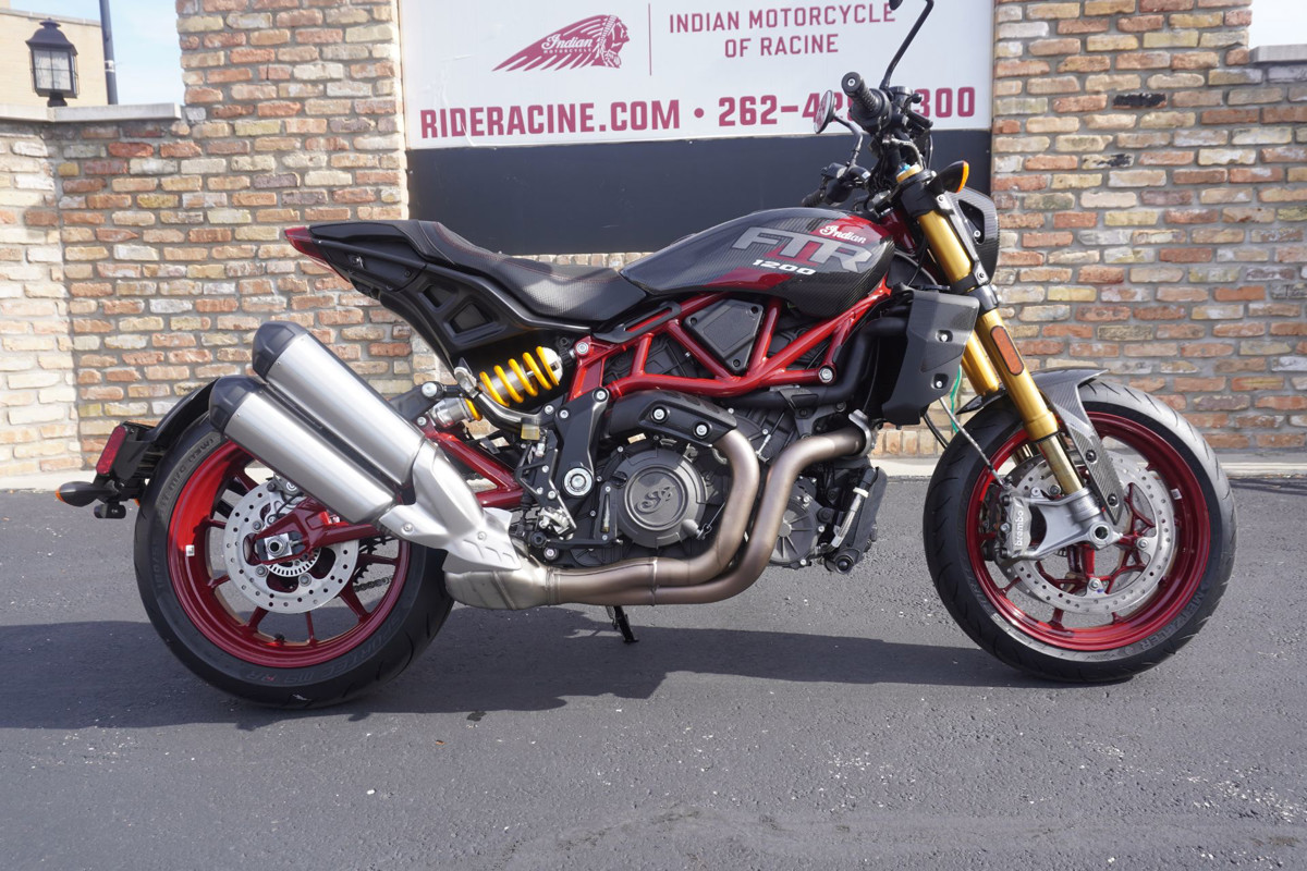 FTR R Carbon