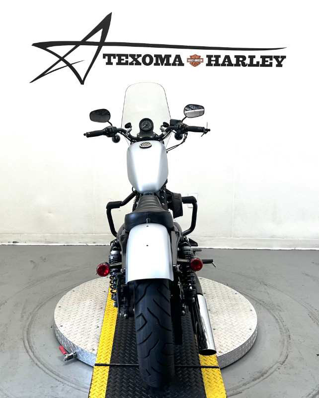 Iron 883®