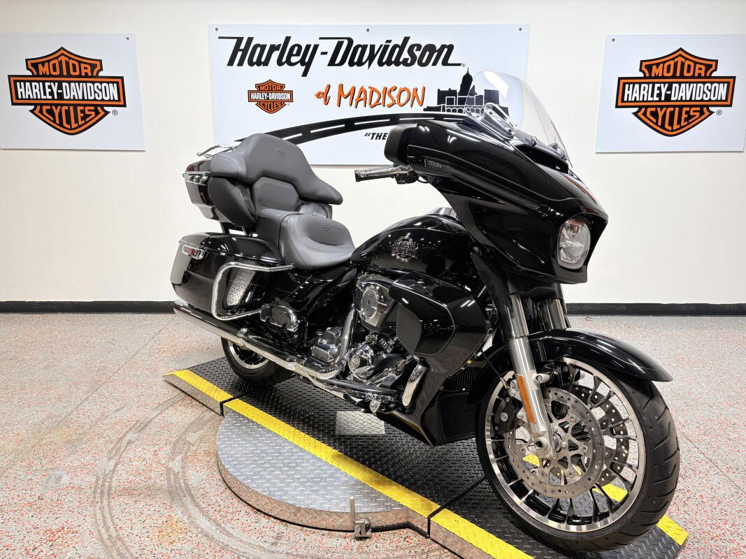 Street Glide® Limited