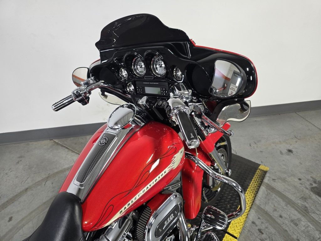 CVO™ Street Glide® 