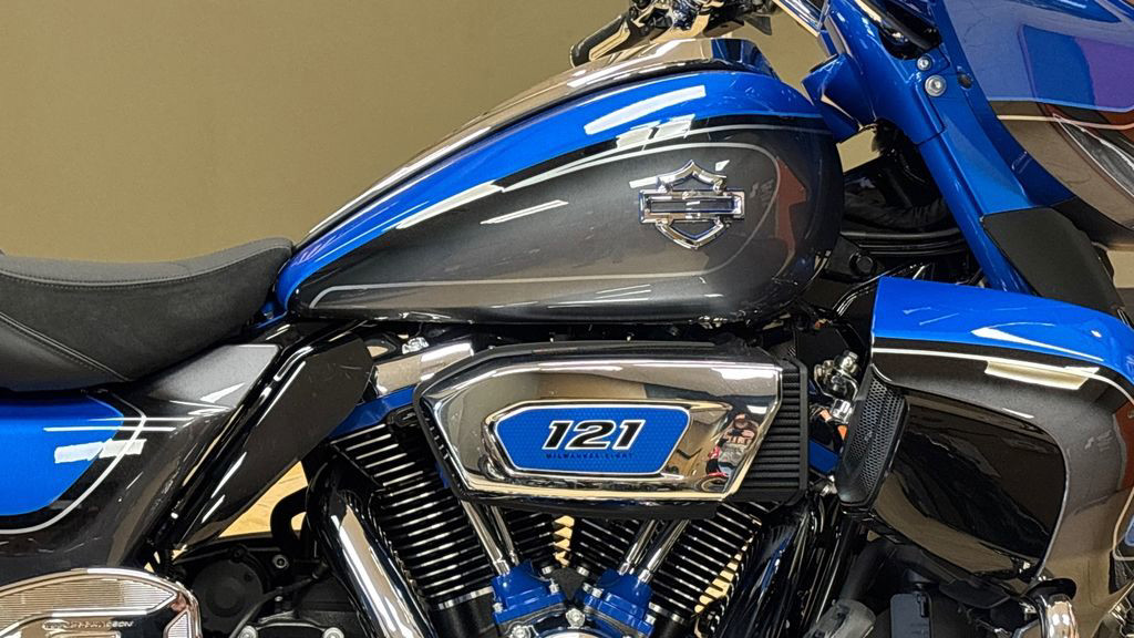 CVO® Street Glide® Limited