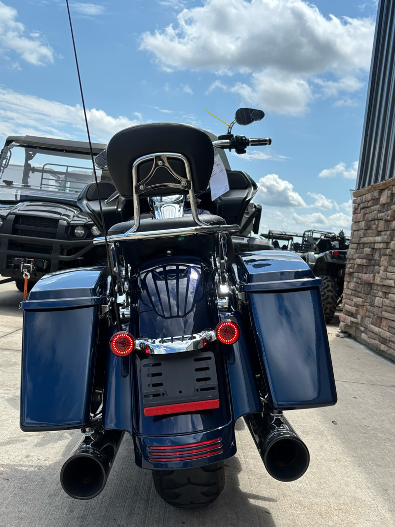 Road Glide® Custom