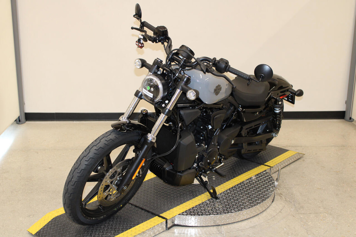 Nightster
