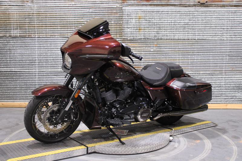CVO® Street Glide®