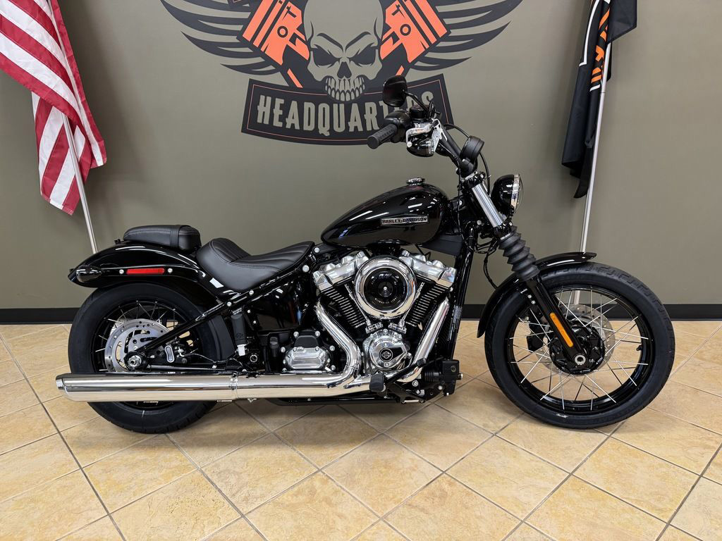Street Bob®