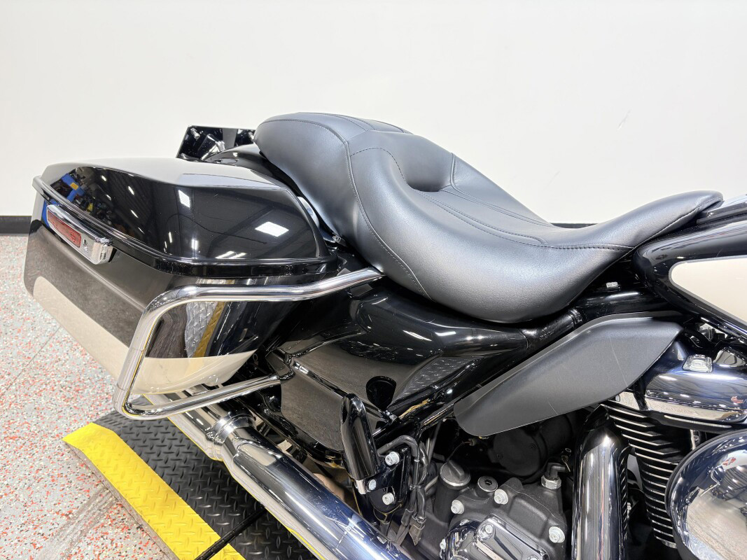 Electra Glide® Police