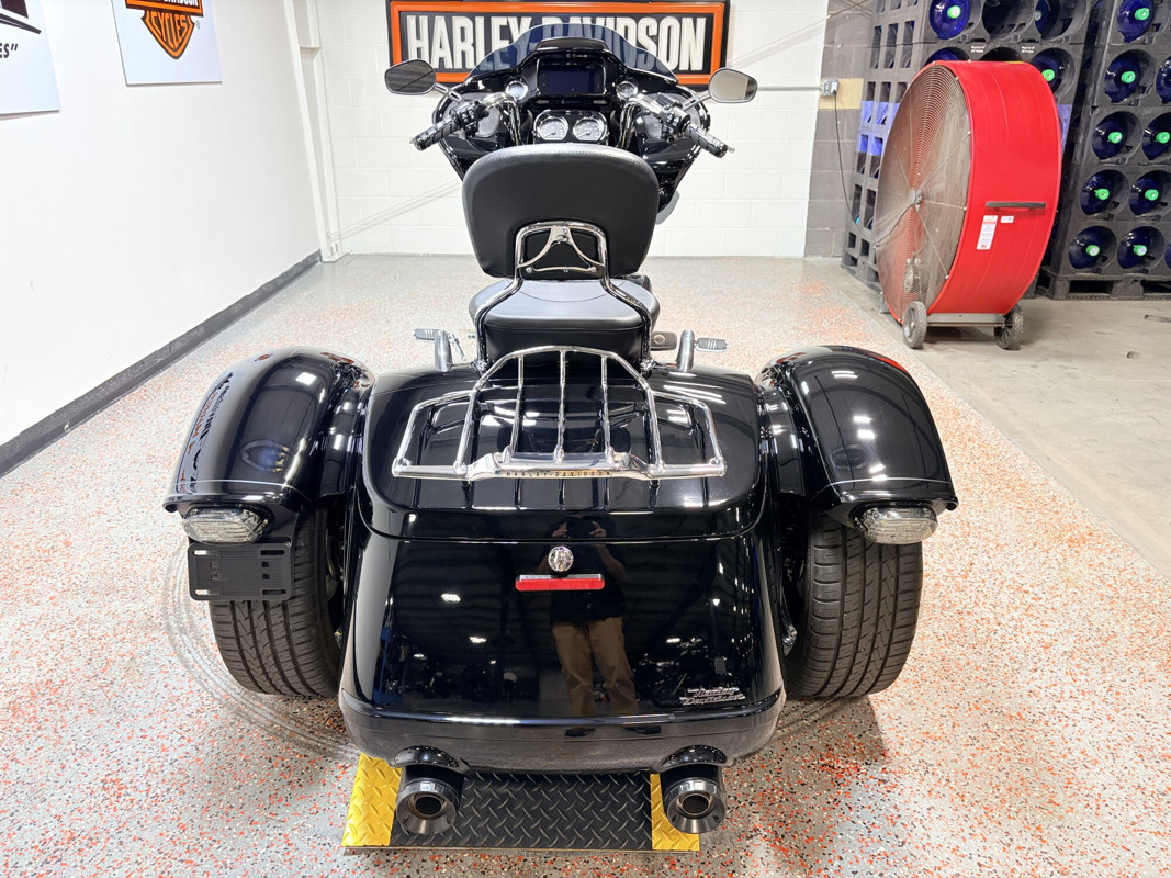 Road Glide® 3