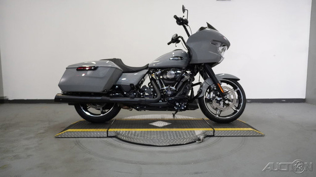 Road Glide®
