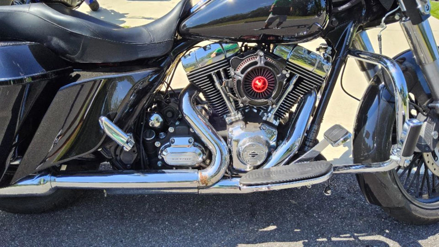 Street Glide®