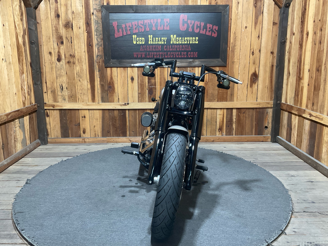 Softail® Breakout®
