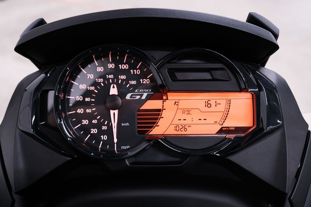 C 650 GT 