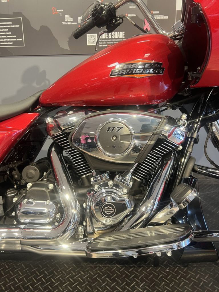 Road Glide®