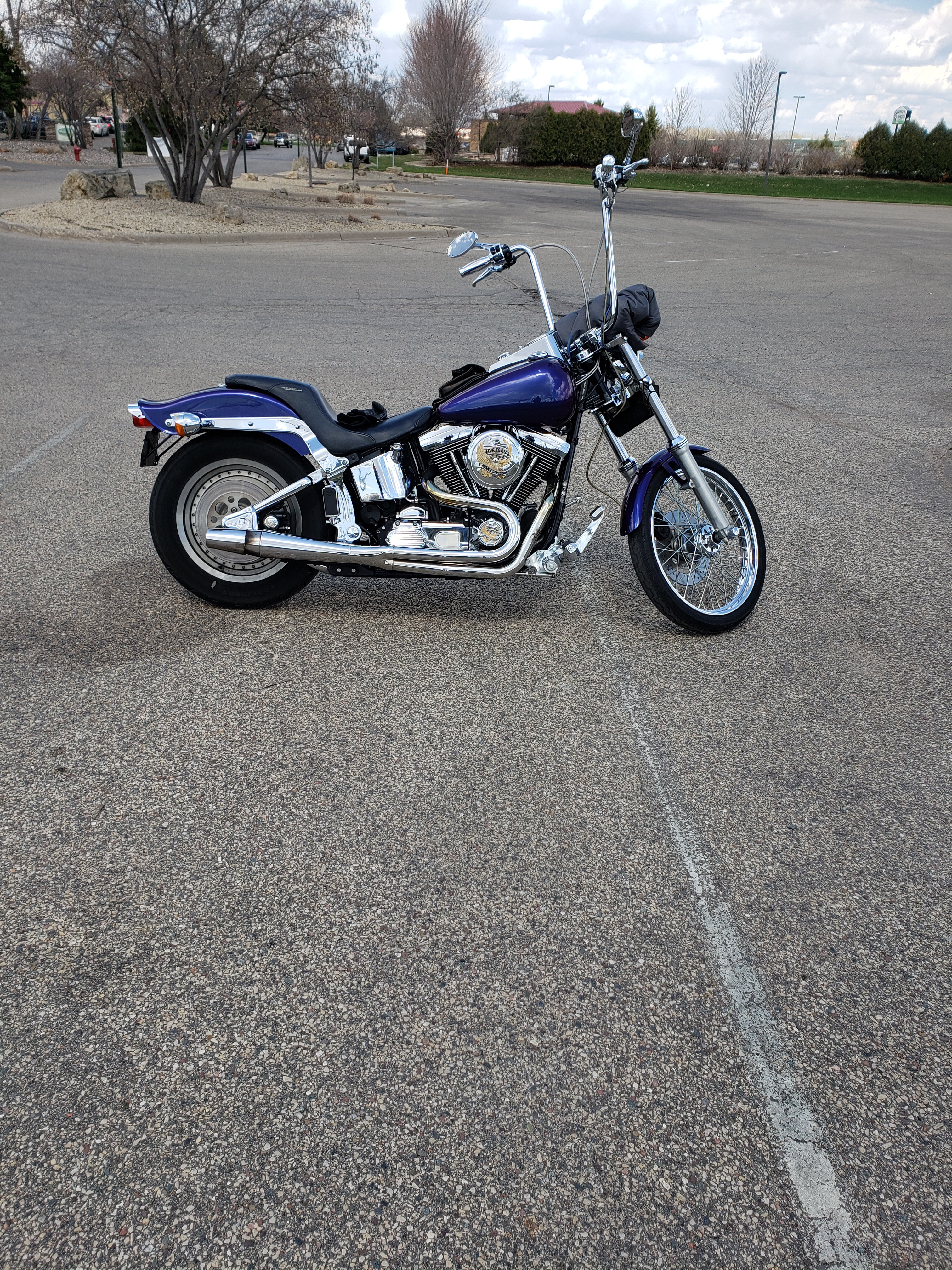 ☆希少☆　CUSTOMISER SA HARLEY-DAVIDSON 9XUYh1sZaEuG1Z-VzE8lpQo.jpg
