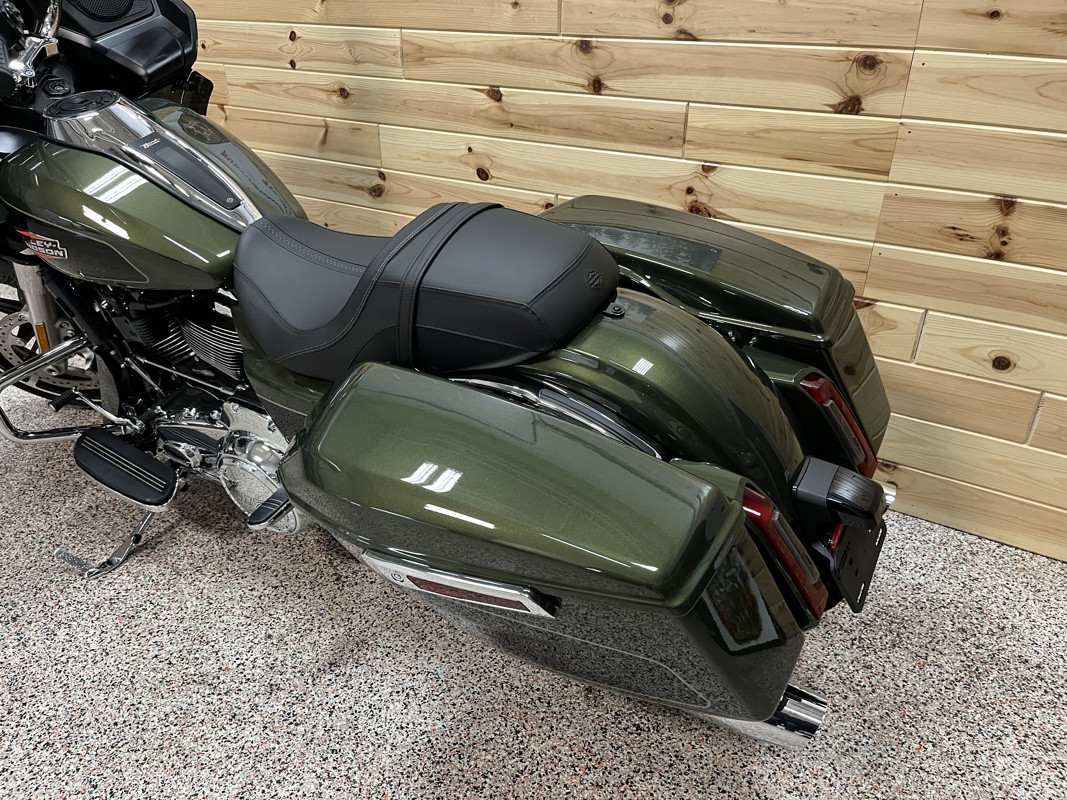 Road Glide®