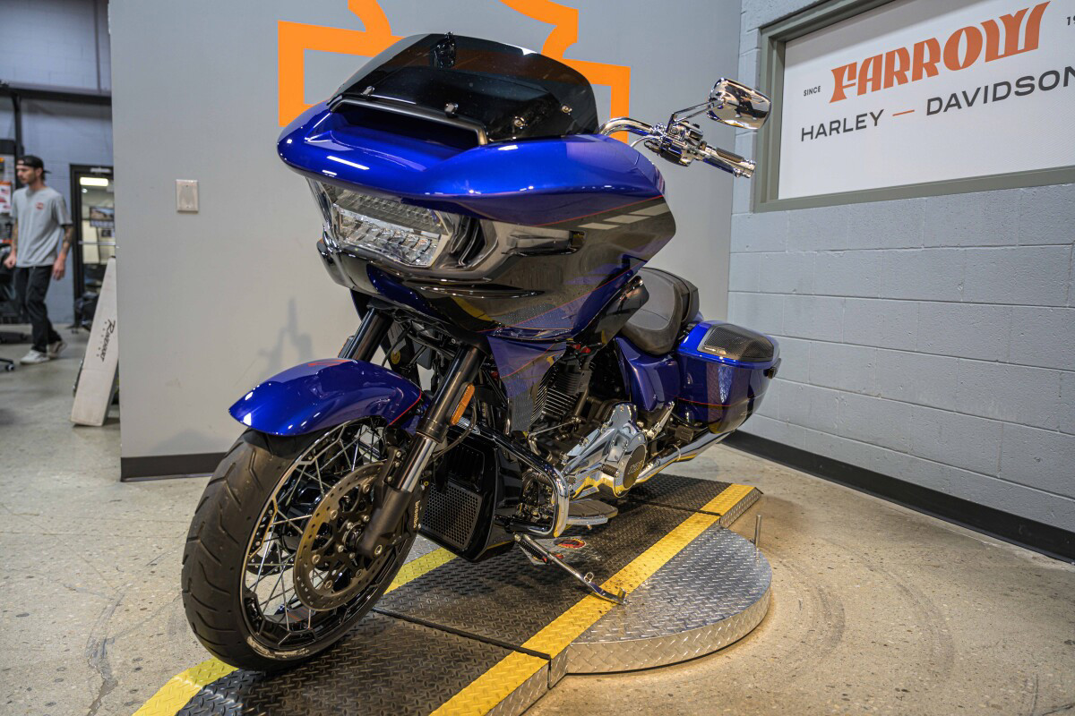 CVO® Road Glide®
