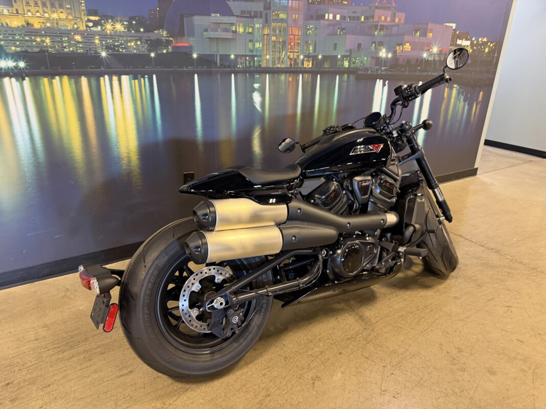 Sportster® S