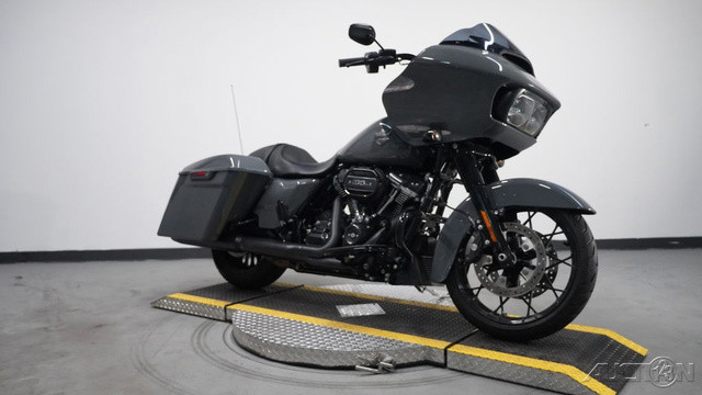 Road Glide® Special