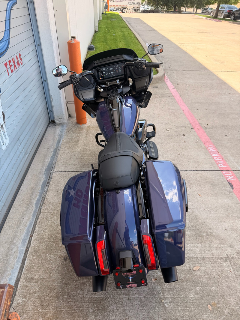 Road Glide®
