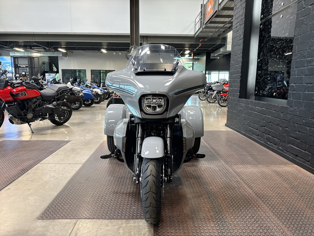 Street Glide® 3 Limited