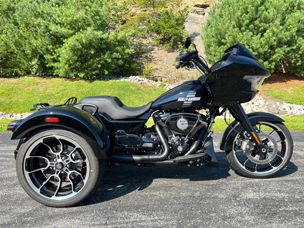 Road Glide® 3