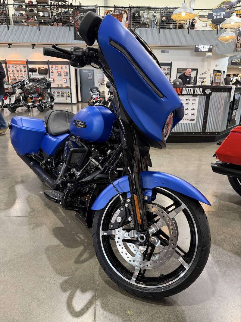 Street Glide®