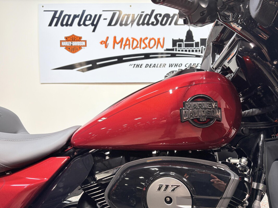 Street Glide® Limited