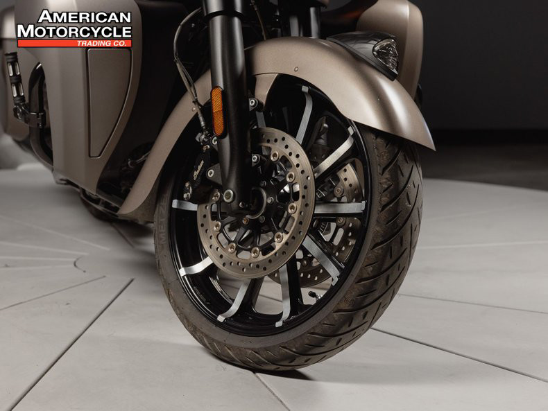 Roadmaster Dark Horse