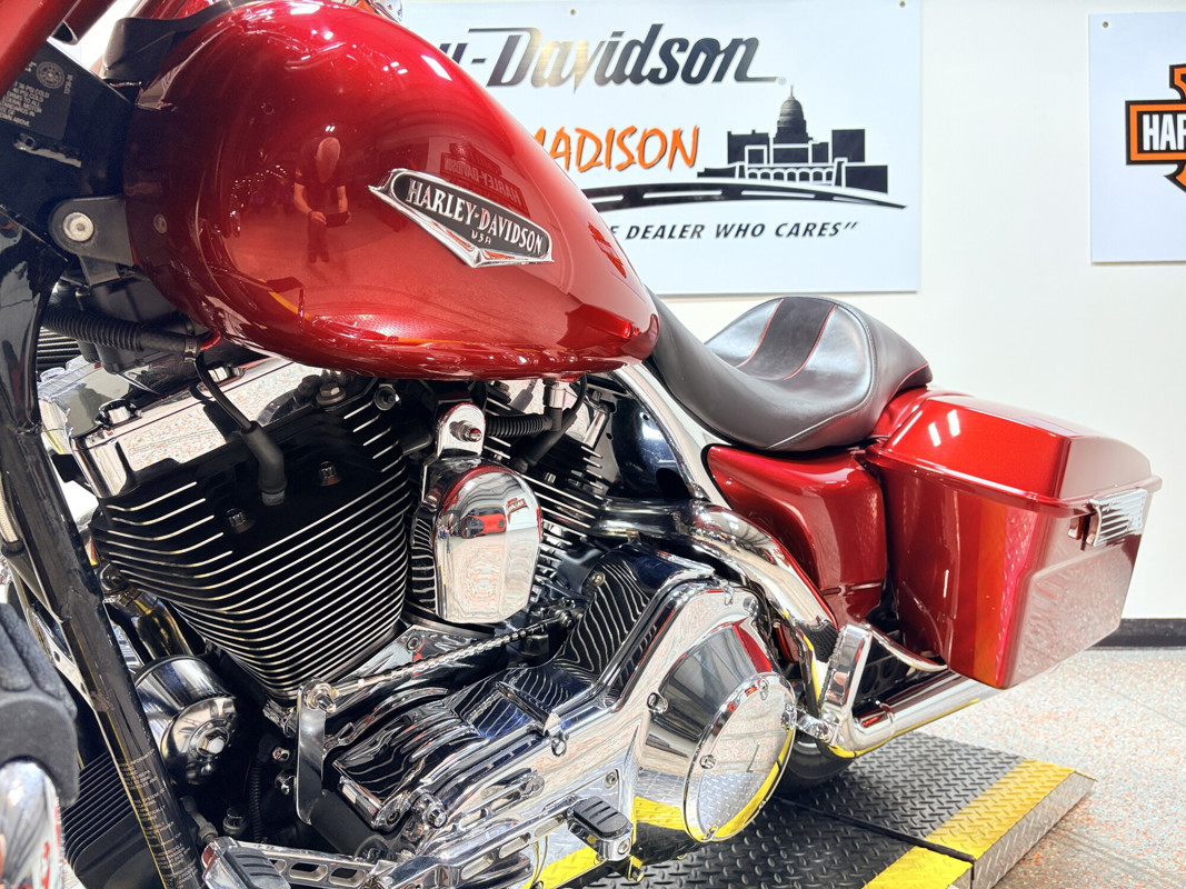 Electra Glide® Standard