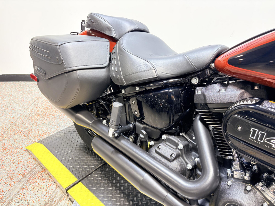 Heritage Classic 114