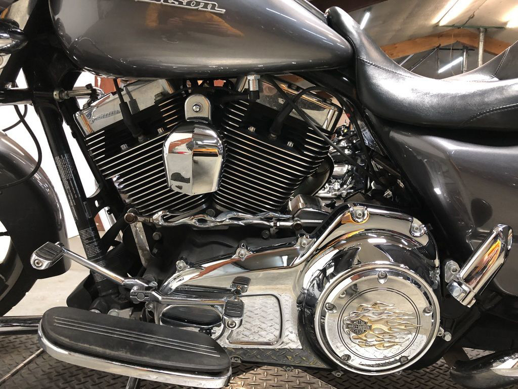 Street Glide®