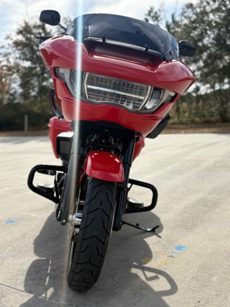 Road Glide®