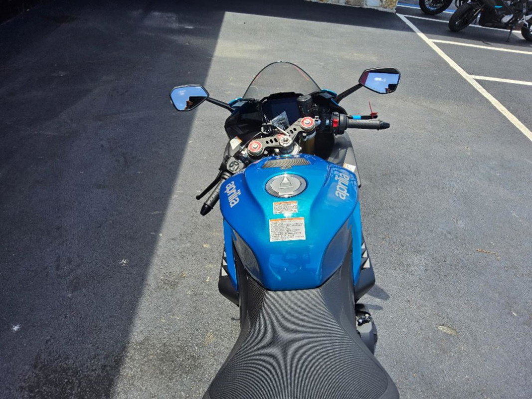 RSV4 1100